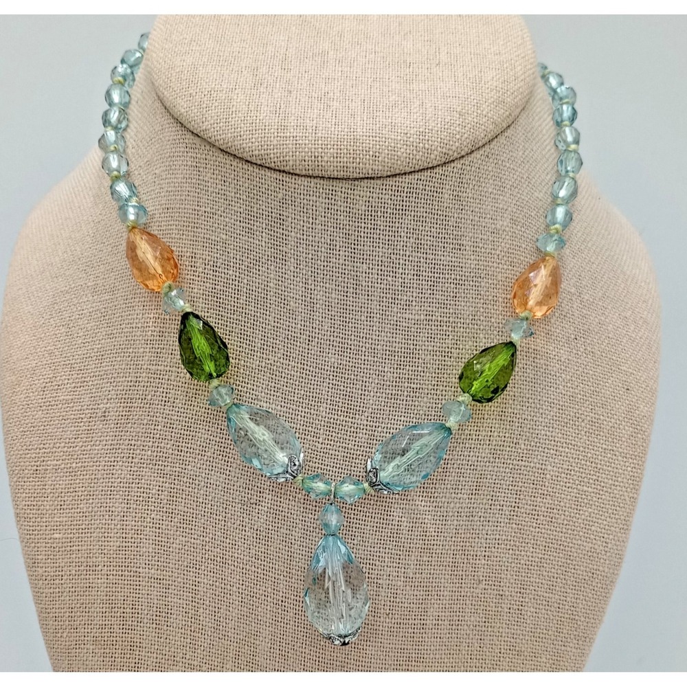 Laura Conrad LC Pastel Bead Necklace Teardrop Dangle Spring